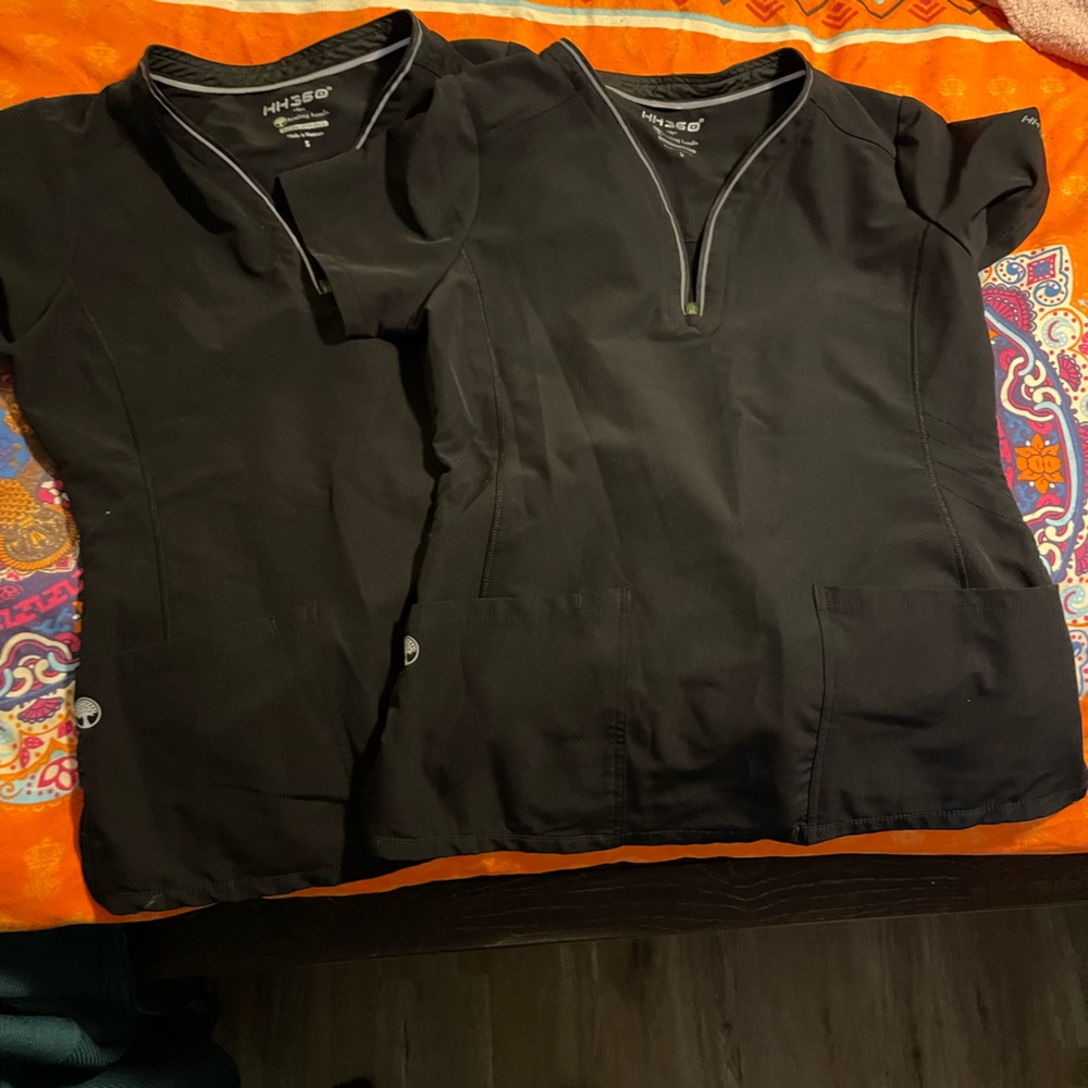 **SOLD ON ♏️ercari** 2 NWOT BLACK Healing Hands HH360 Scrub tops size small